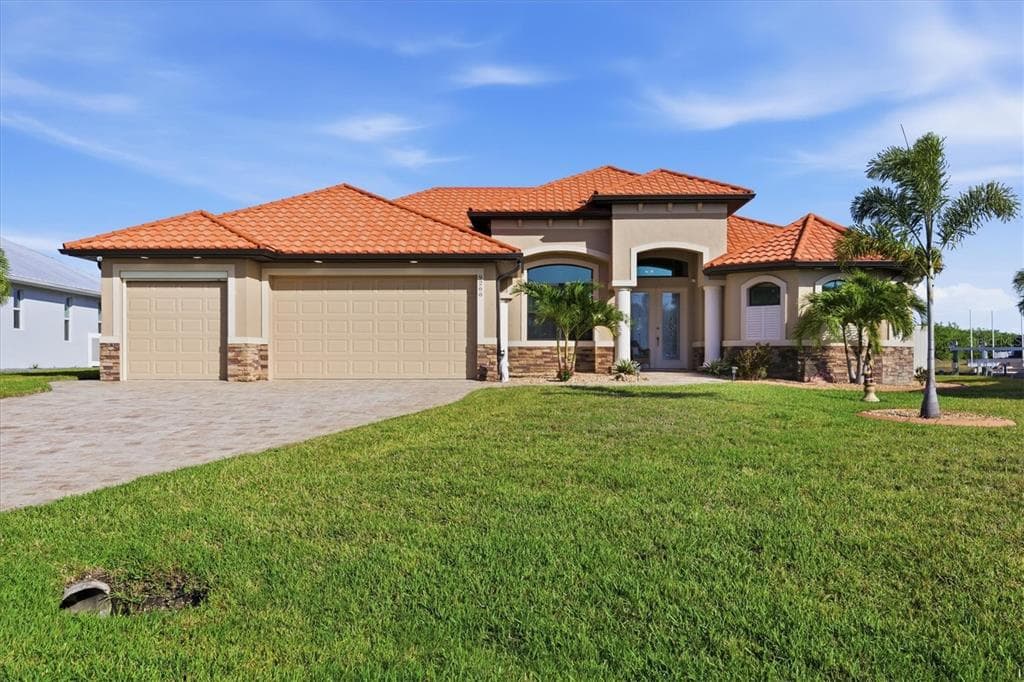 9266 MIGUE CIRCLE photo 2