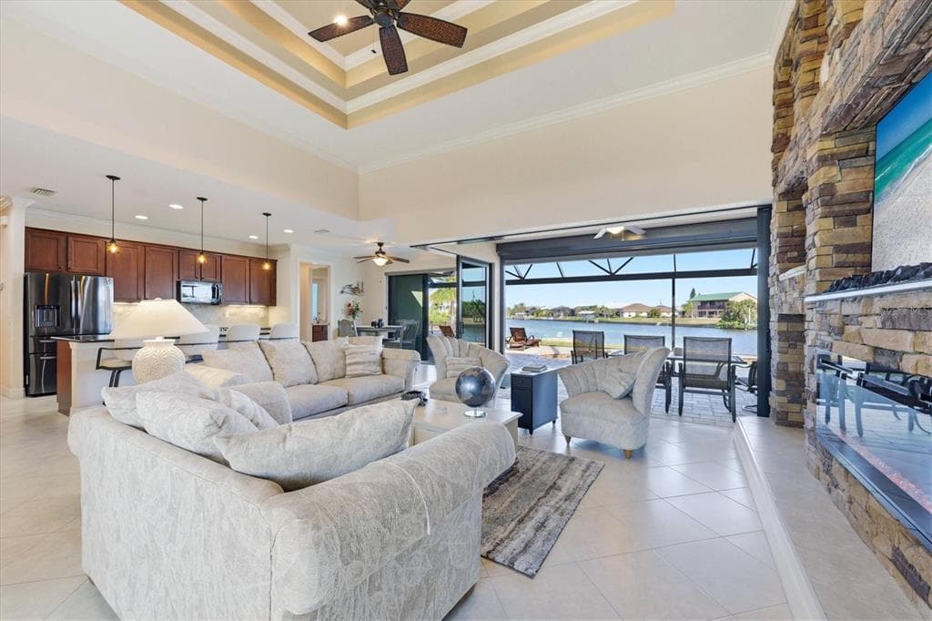 9266 MIGUE CIRCLE photo 11
