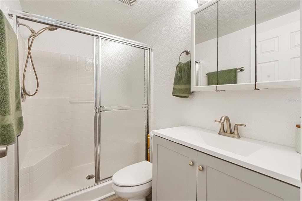 13912 DARLENE AVENUE photo 20