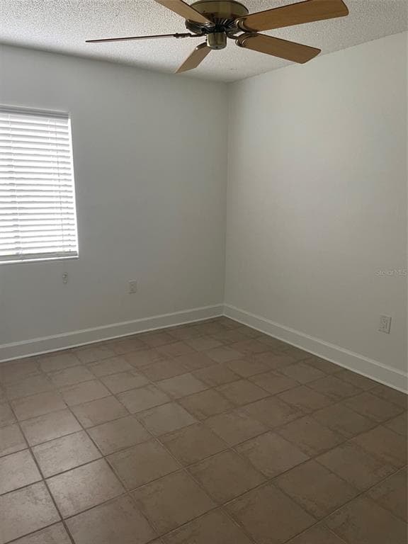 706 115TH 2401 photo 23