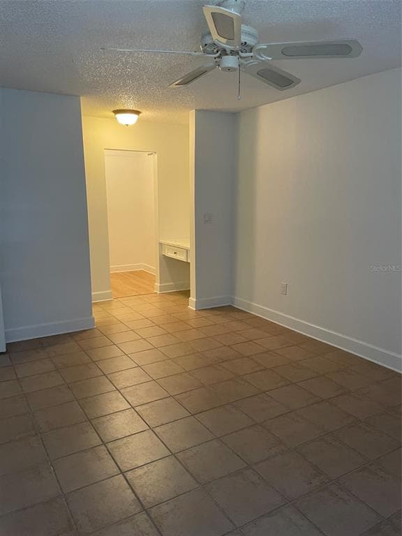 706 115TH 2401 photo 17