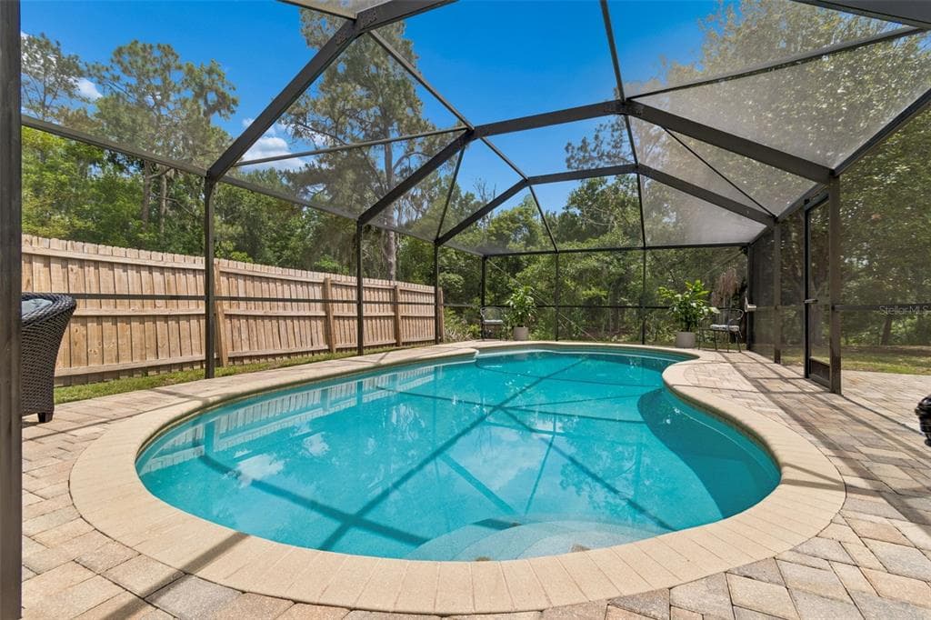 1005 HIGHGROVE COURT photo 2