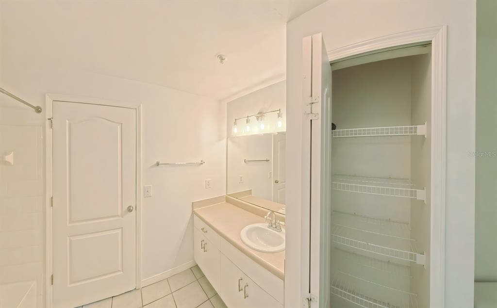 4170 CENTRAL SARASOTA PARKWAY 426 photo 19