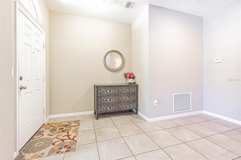 1667 NATURE VIEW DRIVE 4