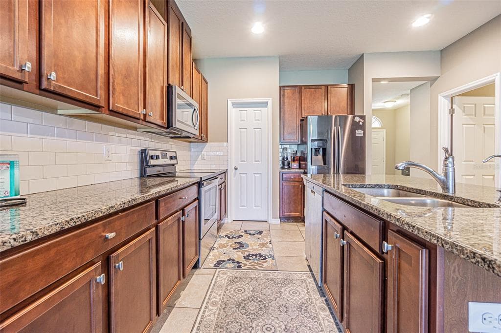 1667 NATURE VIEW DRIVE photo 8