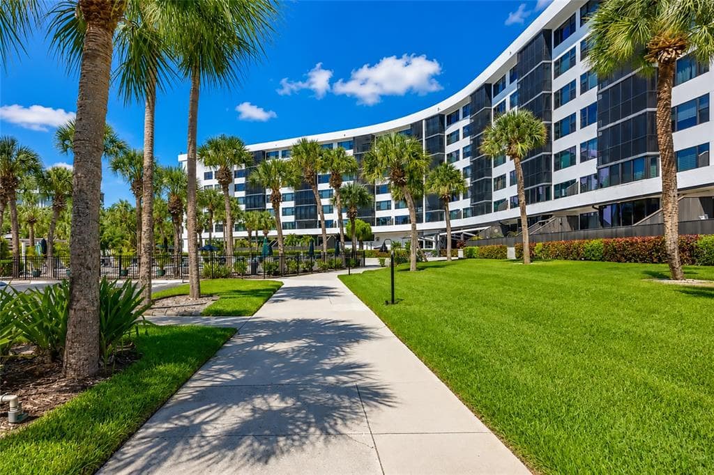 5855 MIDNIGHT PASS ROAD #514 2