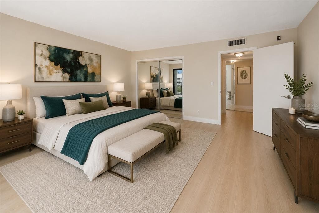 5855 MIDNIGHT PASS ROAD #514 4