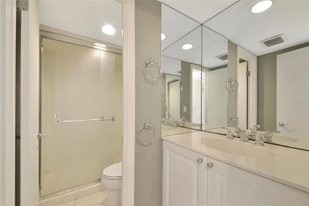5855 MIDNIGHT PASS ROAD 514 photo 21