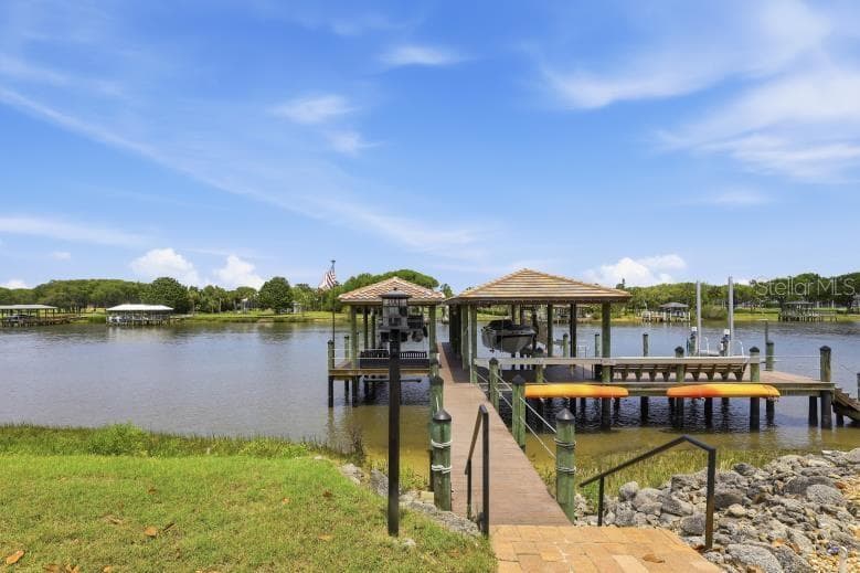 34 N WATERVIEW DRIVE 5