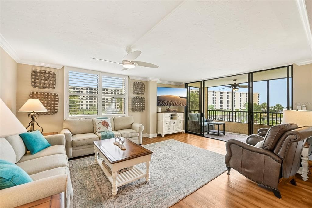 5760 MIDNIGHT PASS ROAD #209D photo 15