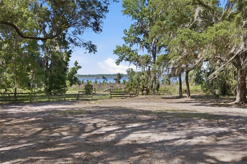 3980 SE 183RD AVENUE ROAD photo 6