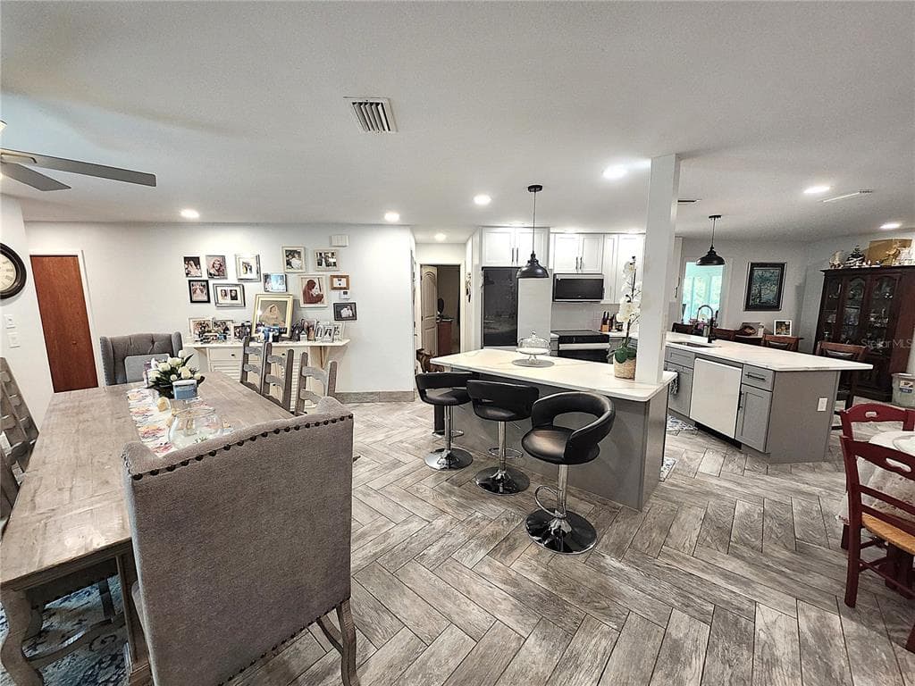 112 ANTILLA ROAD photo 6