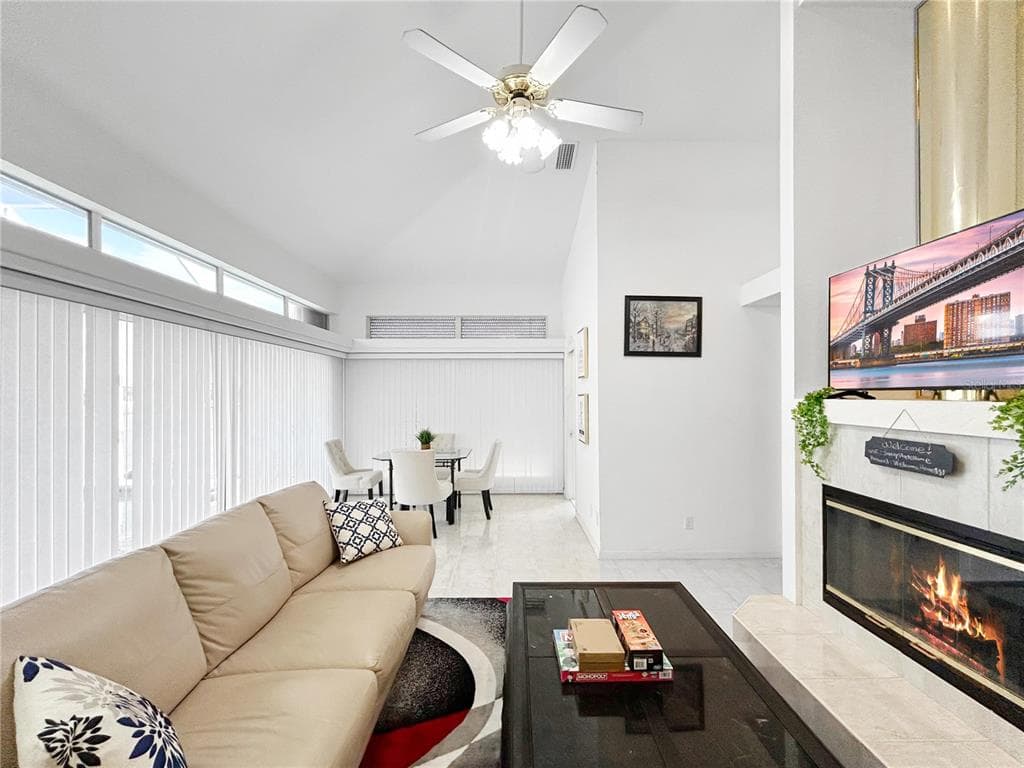 341 SEGOVIA DRIVE photo 18