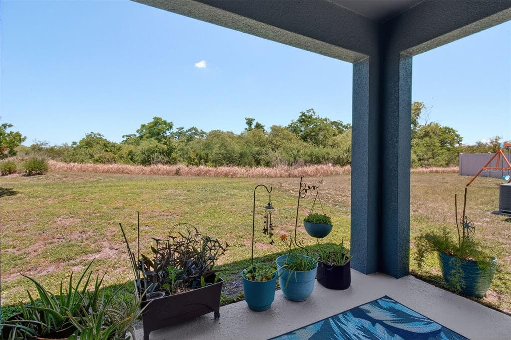 5946 SHINGLE CREEK ROAD photo 7