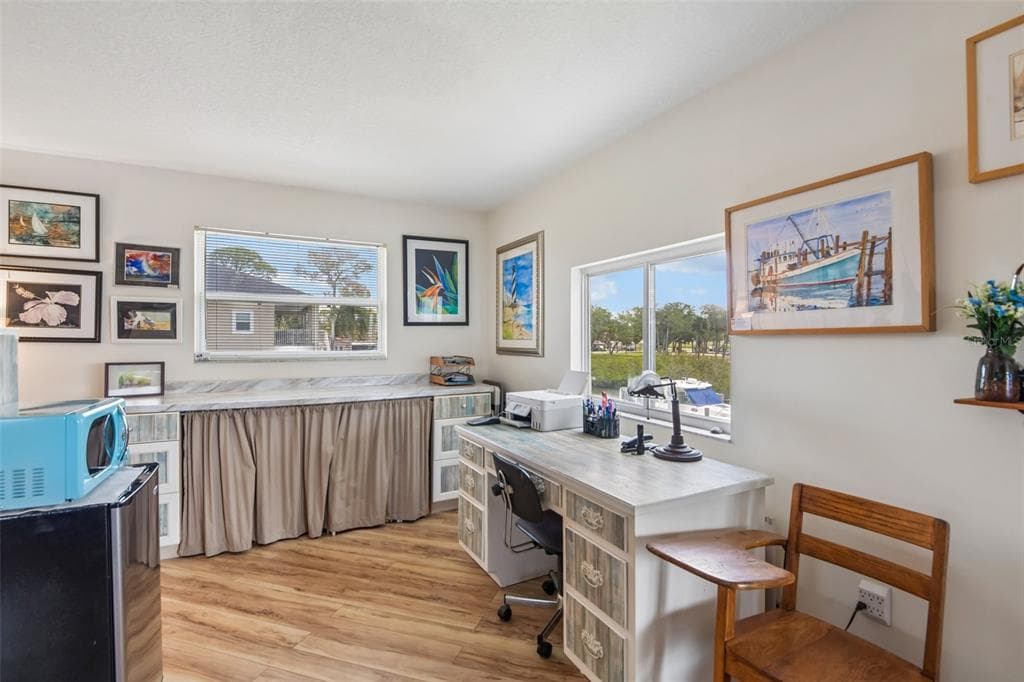 8212 HAYWARD LANE photo 24