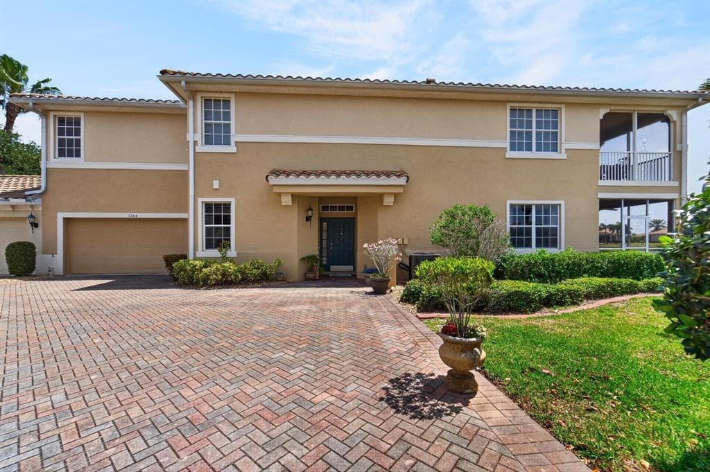 1364 EMERALD DUNES DRIVE photo 5