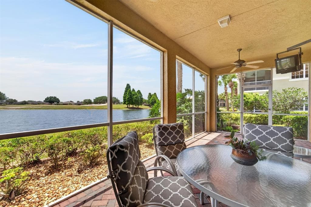 1364 EMERALD DUNES DRIVE photo 4