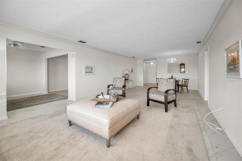 100 BLUFF VIEW DRIVE 608C photo 18