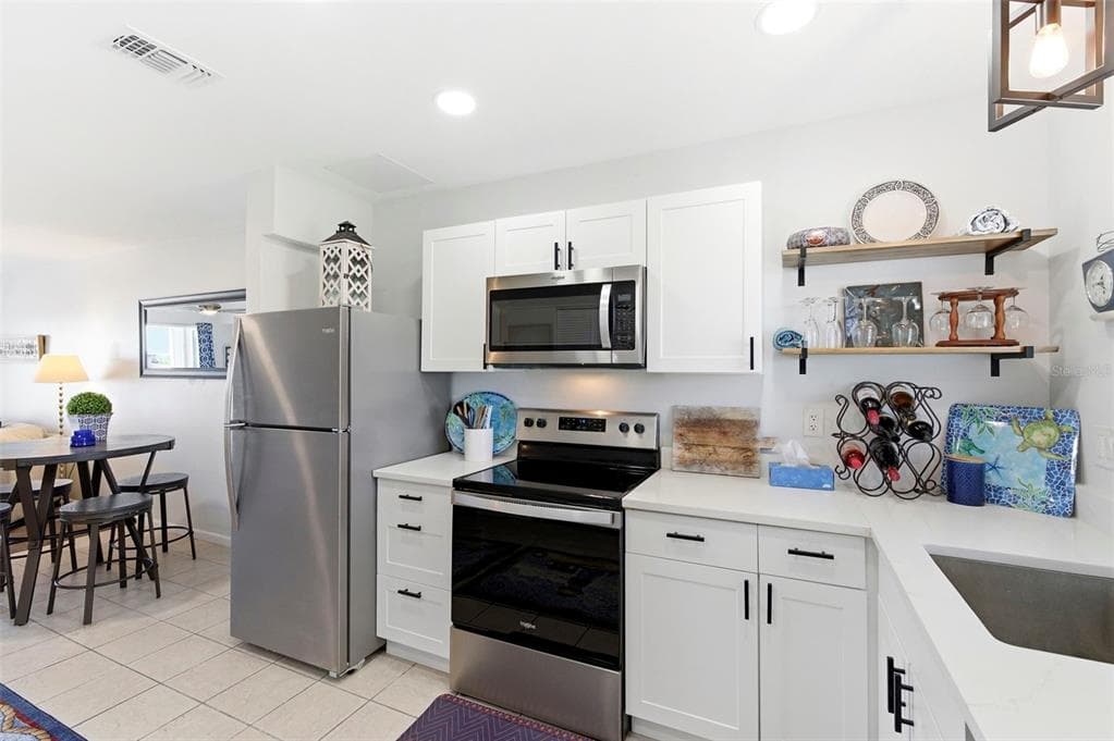 4939 FLORAMAR TERRACE 501 photo 13