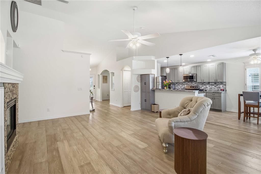 11744 SHIRBURN CIRCLE photo 23