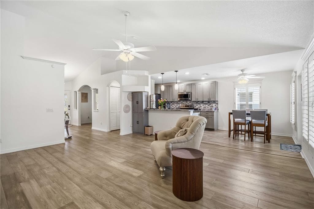 11744 SHIRBURN CIRCLE photo 22