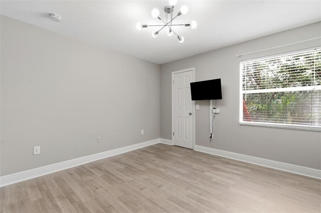 2400 FEATHER SOUND DRIVE 1136 photo 22