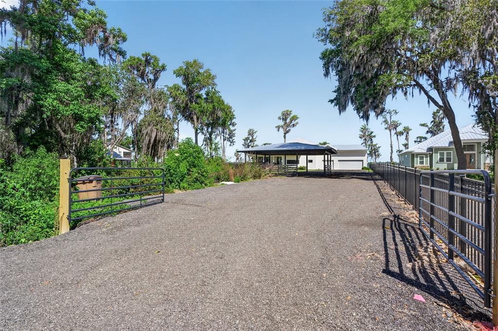 2473 SE 30TH STREET photo 4