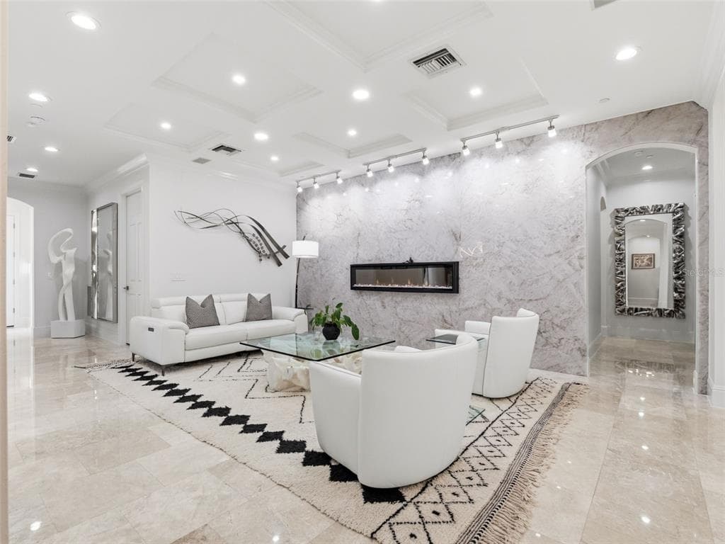 10355 KENSINGTON SHORE DRIVE I-102 photo 10