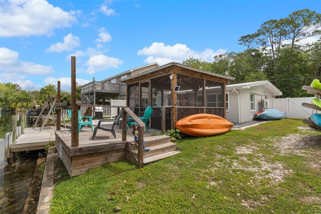 6245 WAVERLY ROAD photo 25