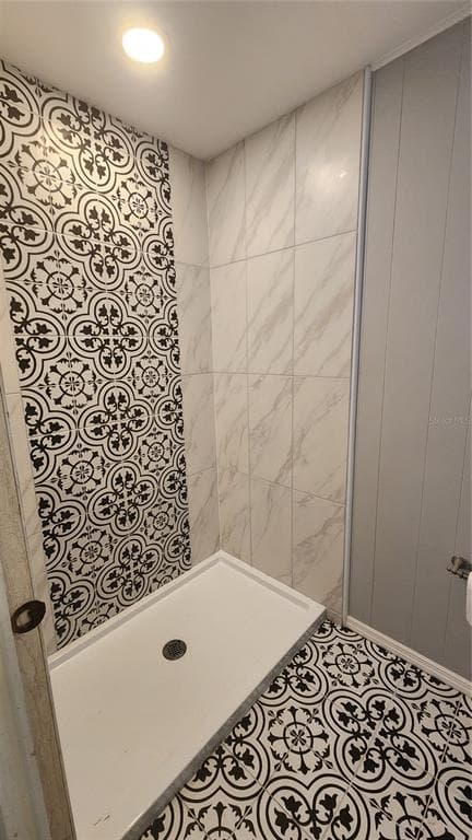 132 BERMUDA WAY photo 23