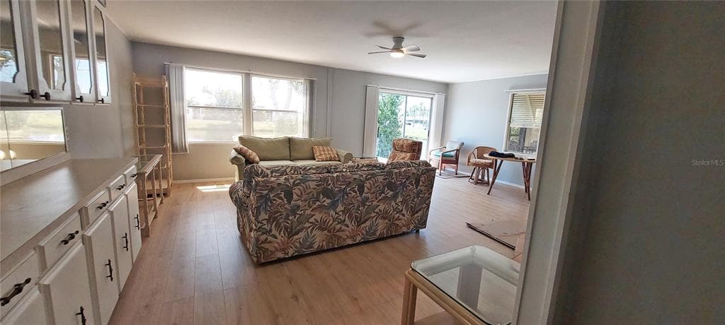 132 BERMUDA WAY photo 6