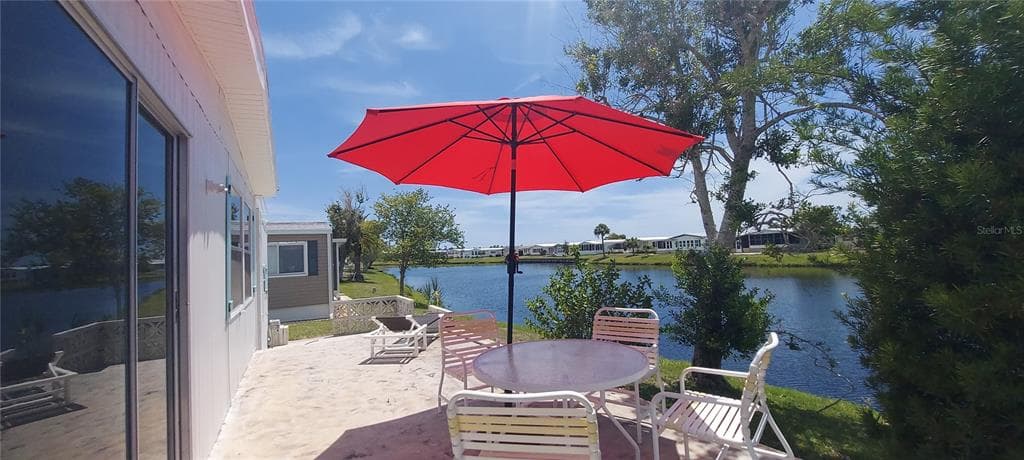 132 BERMUDA WAY photo 1