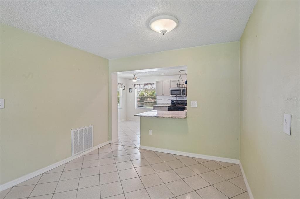 3303 MINNOW CREEK DRIVE photo 11