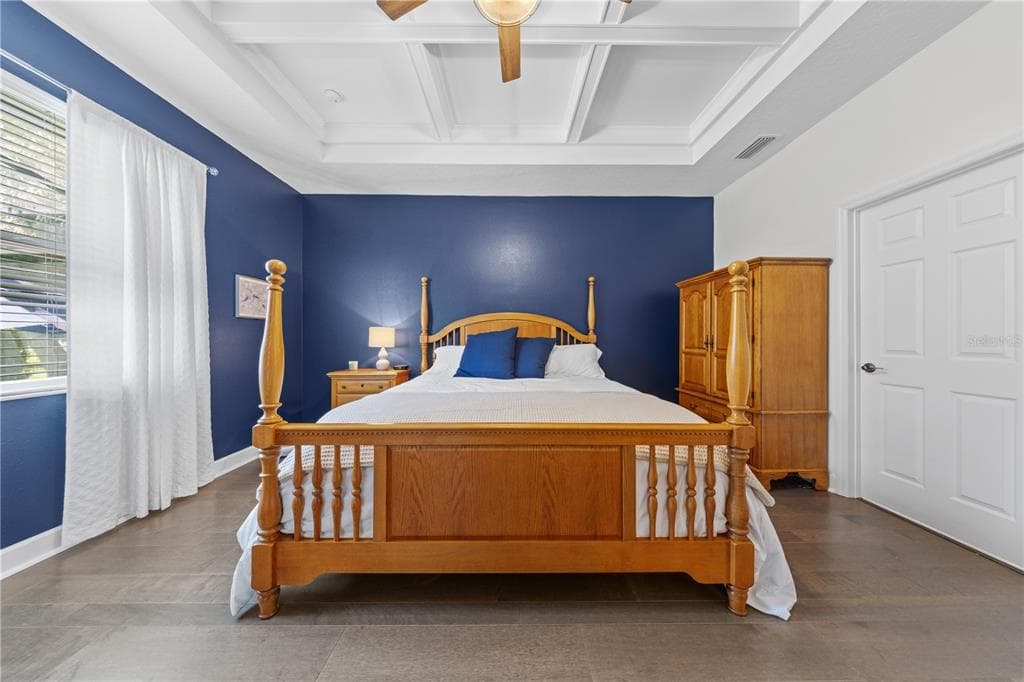16948 DEER ISLAND photo 17