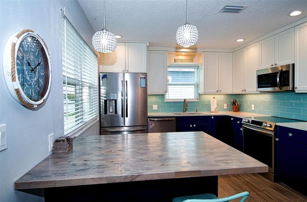 6420 BOATYARD DRIVE photo 7