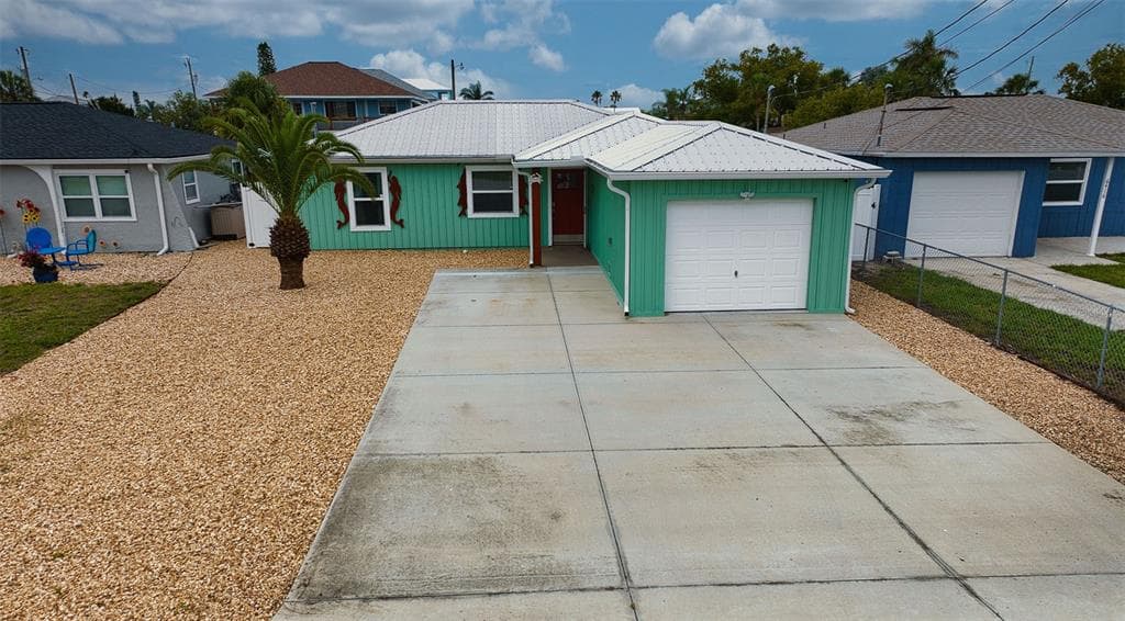 6420 BOATYARD DRIVE 3
