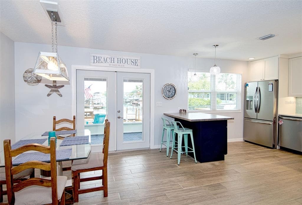 6420 BOATYARD DRIVE 4