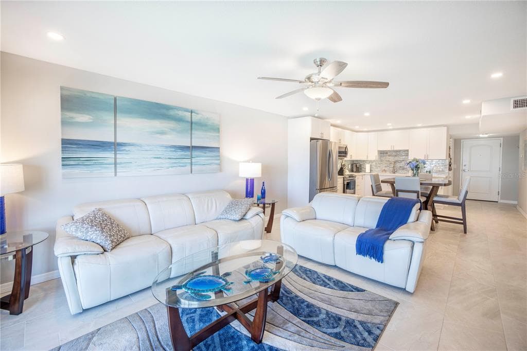7300 SUN ISLAND DRIVE S 602 photo 20
