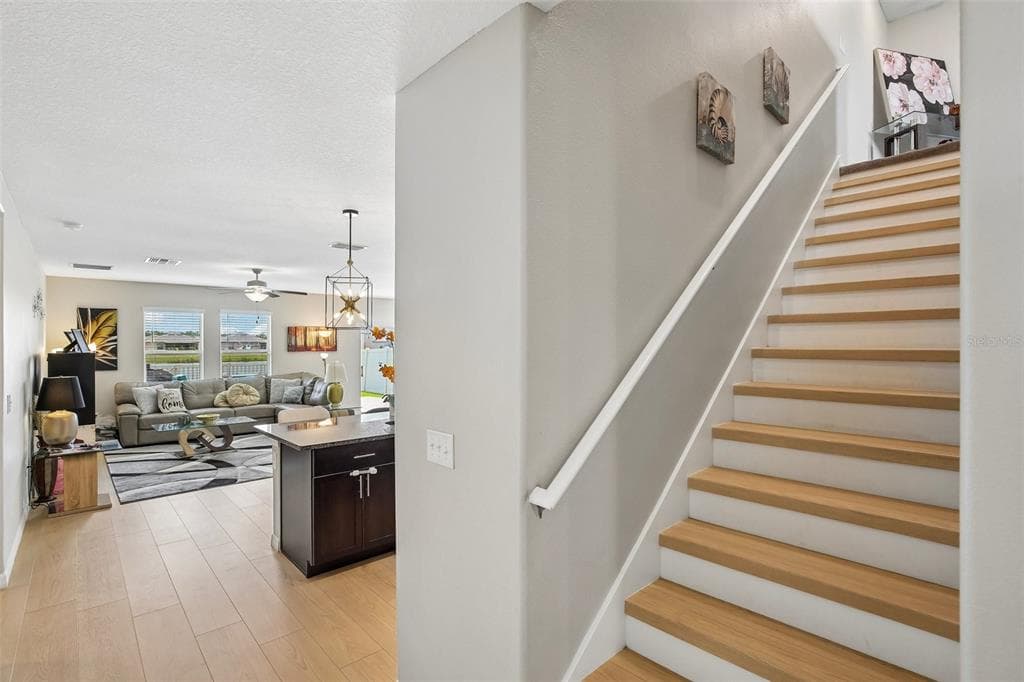 15608 MILLER CREEK DRIVE photo 2