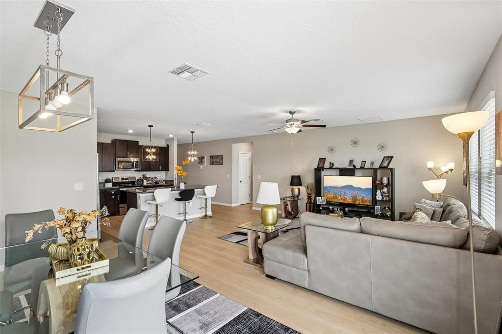 15608 MILLER CREEK DRIVE photo 3