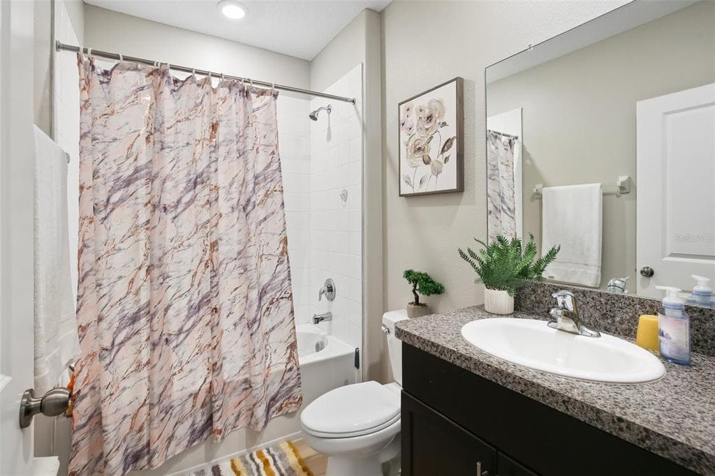 15608 MILLER CREEK DRIVE photo 19