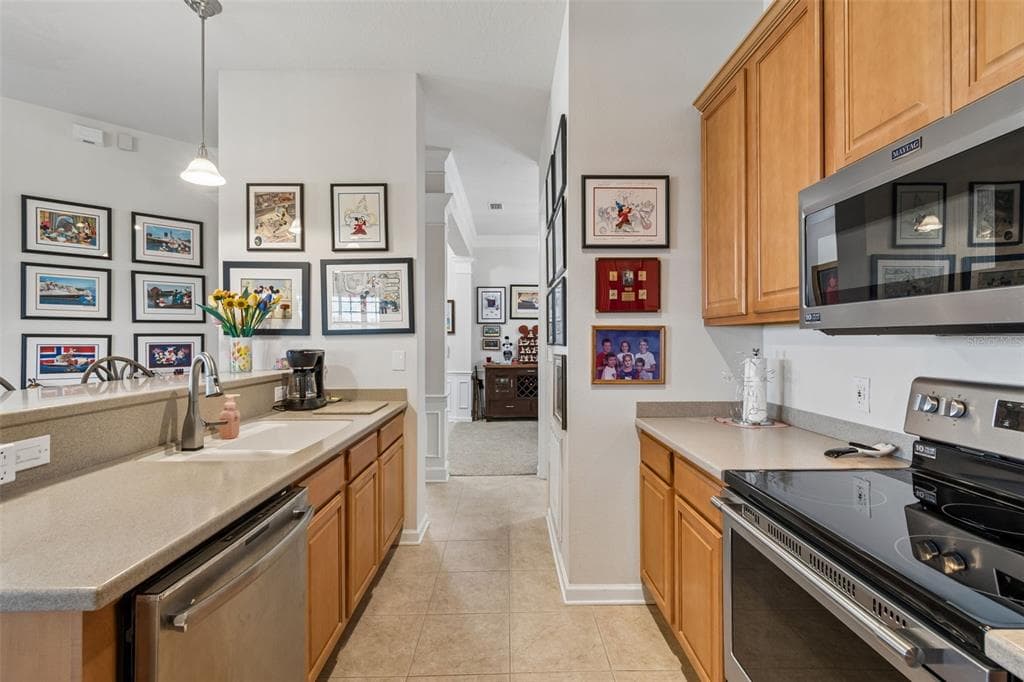 7903 SEMINOLE BOULEVARD 2401 photo 18