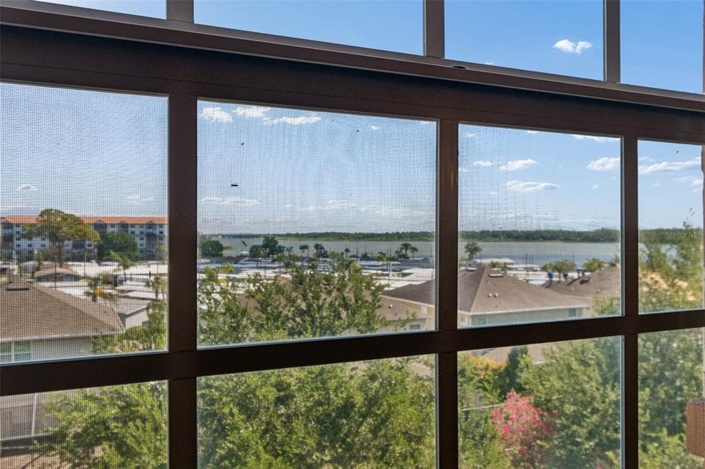 7903 SEMINOLE BOULEVARD 2401 photo 11