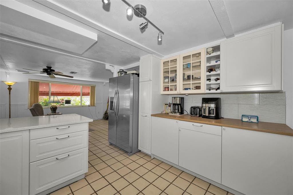3325 HONEYMOON LANE photo 20
