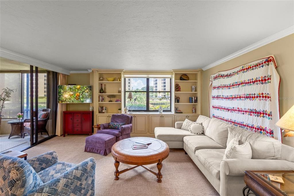 5780 MIDNIGHT PASS ROAD B105 photo 12