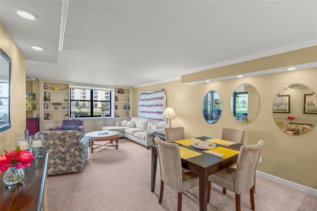 5780 MIDNIGHT PASS ROAD B105 photo 21