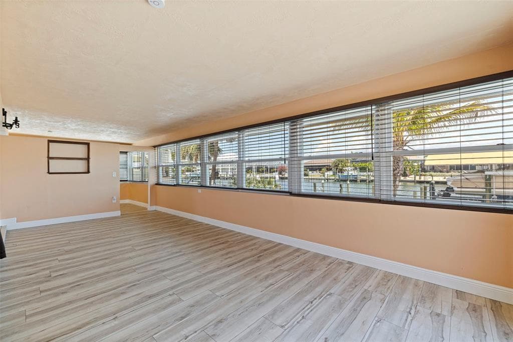 5108 COMMONWEALTH ROAD photo 18