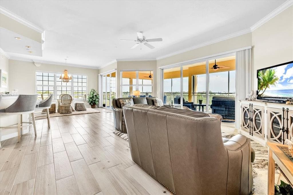 8560 AMBERJACK CIRCLE 301 photo 8