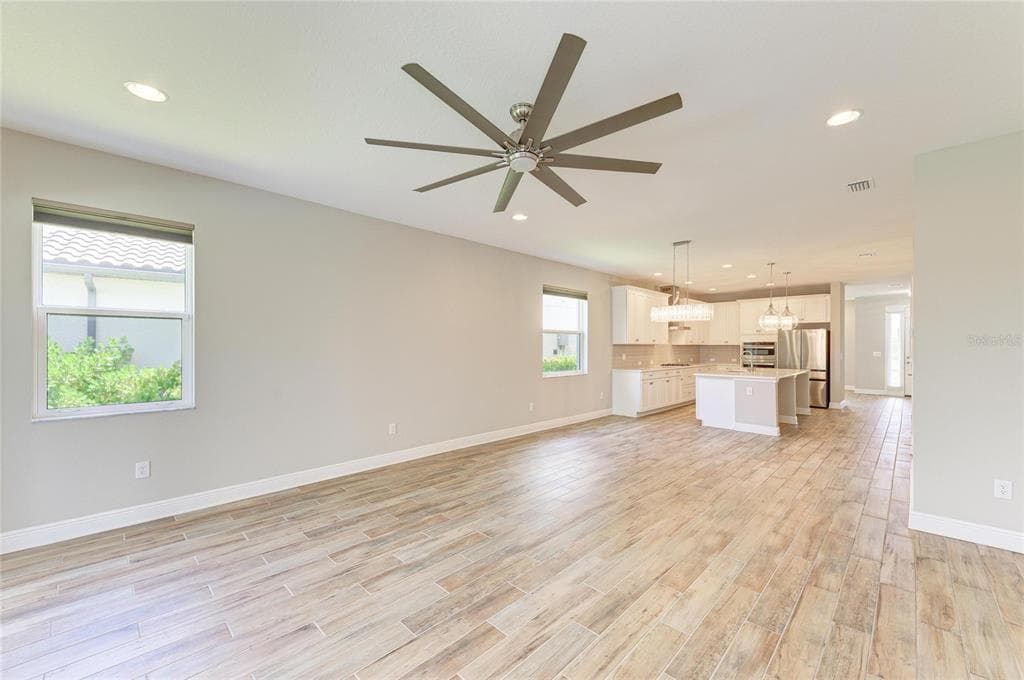 4745 ANTRIM DRIVE photo 22