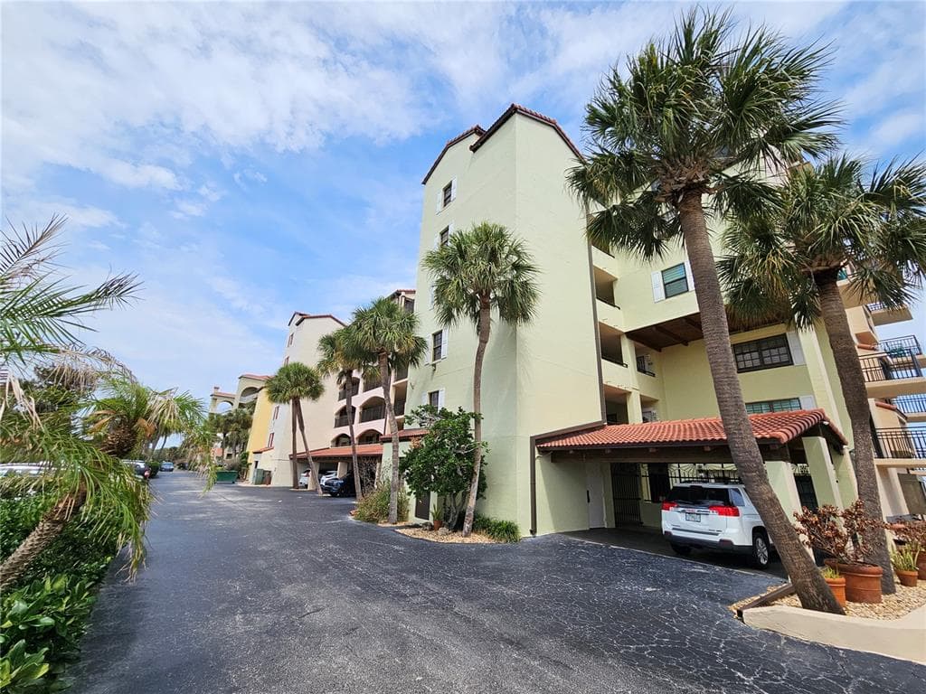 632 MARINA POINT DRIVE #6320 2